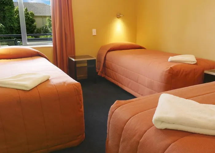 Randolph Motel / Apartments